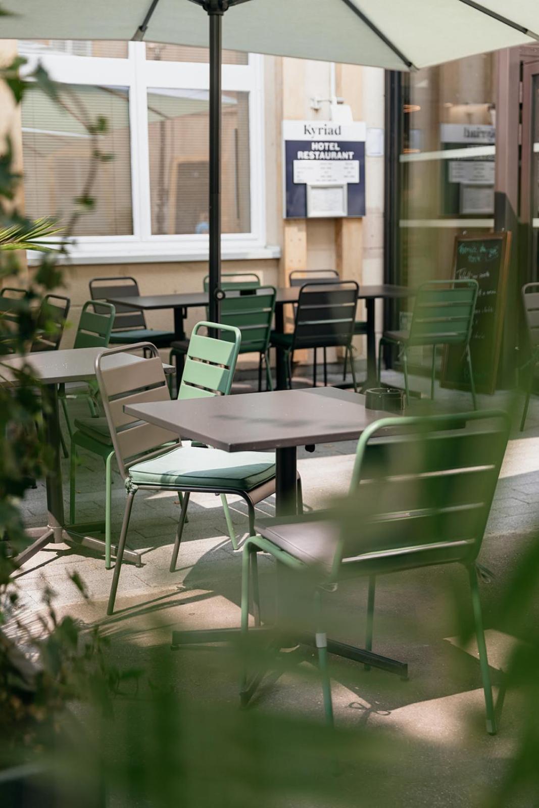 Kyriad Metz Centre - Restaurant Moze Kültér fotó